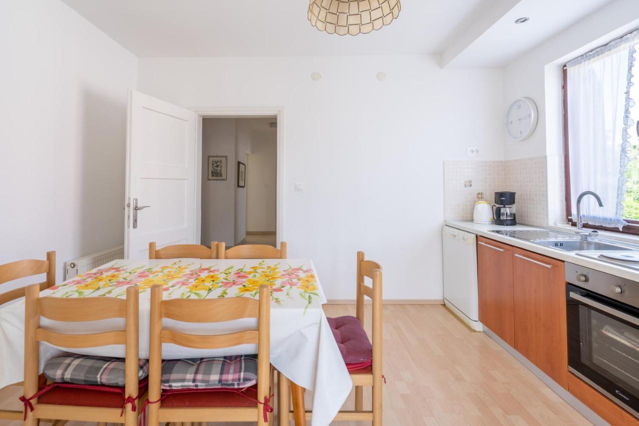 Apartmani&Soba Mimi روفينج المظهر الخارجي الصورة