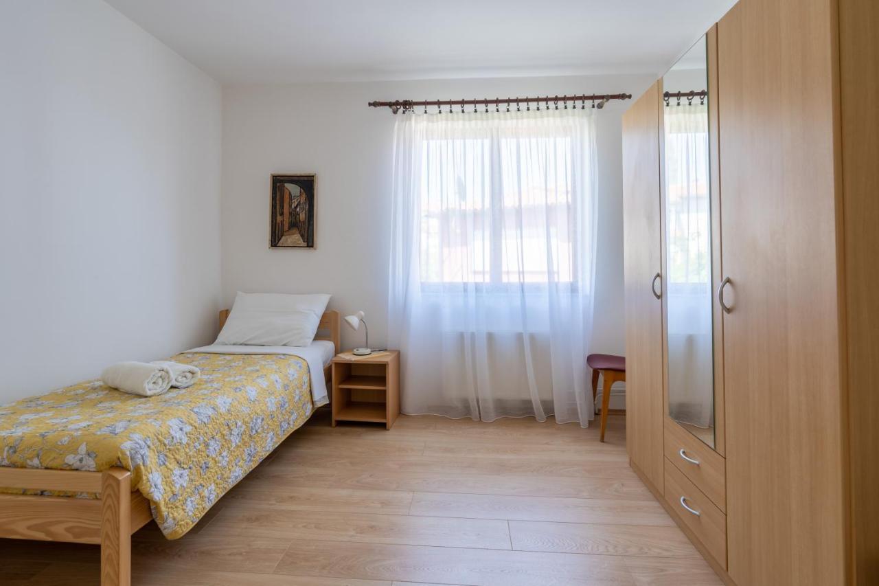 Apartmani&Soba Mimi روفينج المظهر الخارجي الصورة