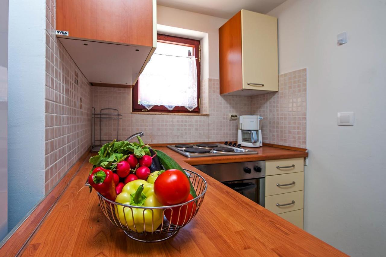 Apartmani&Soba Mimi روفينج المظهر الخارجي الصورة