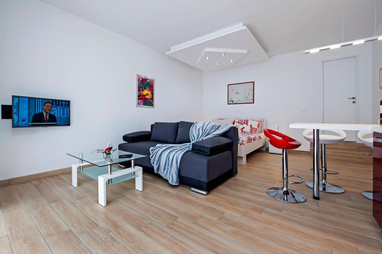 Apartmani&Soba Mimi روفينج المظهر الخارجي الصورة